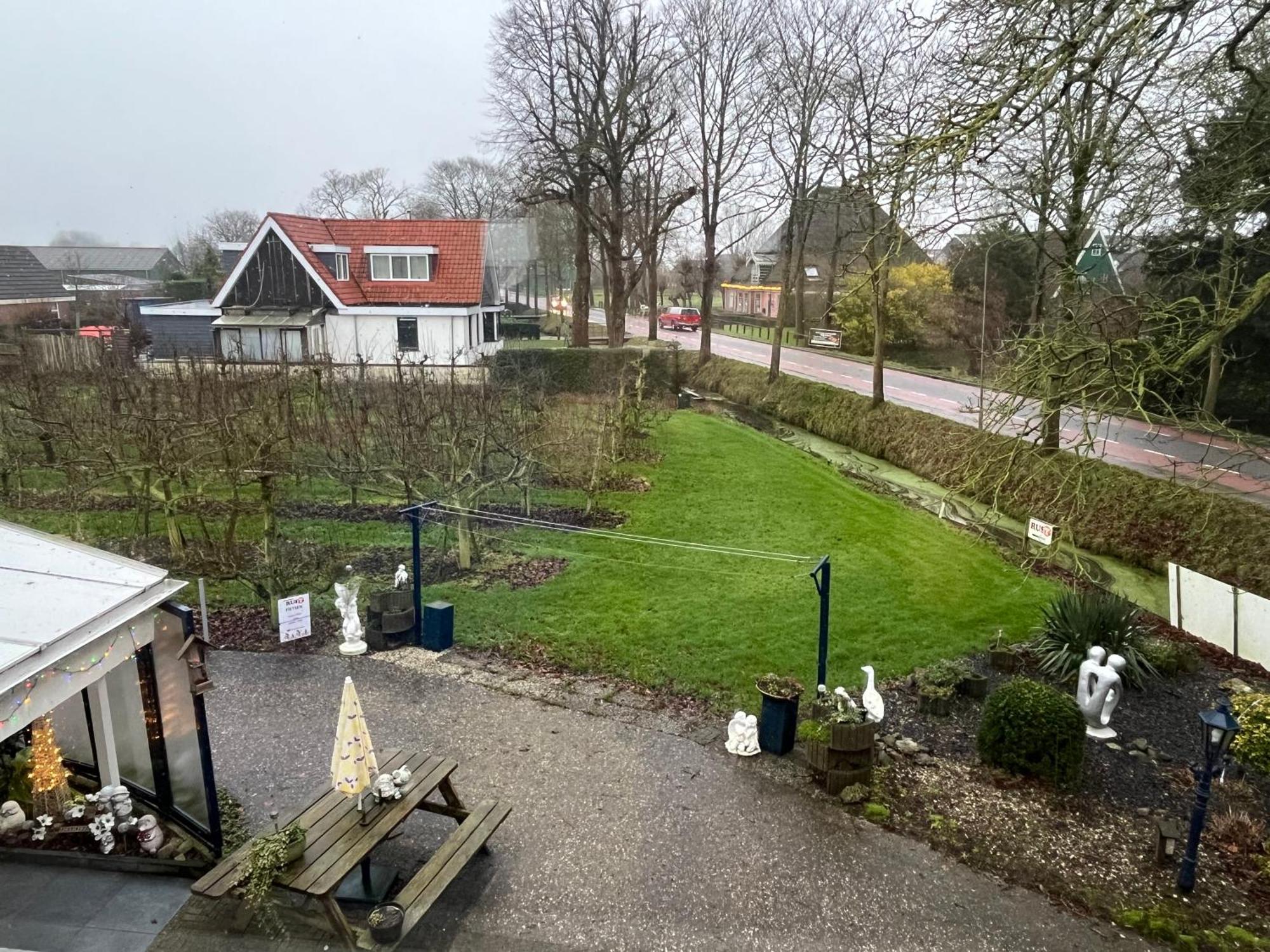 B&B Dol - Fijn Benningbroek Buitenkant foto