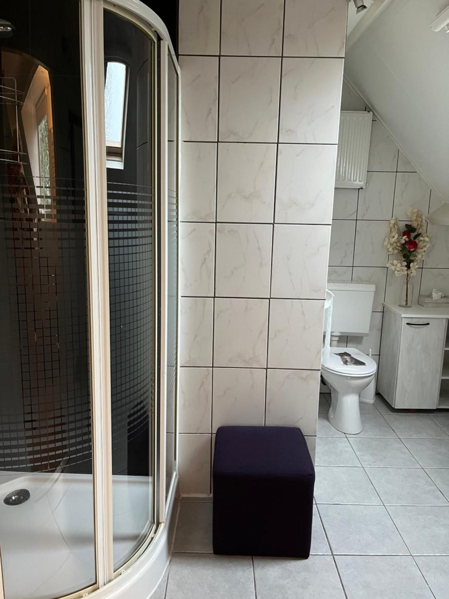B&B Dol - Fijn Benningbroek Buitenkant foto
