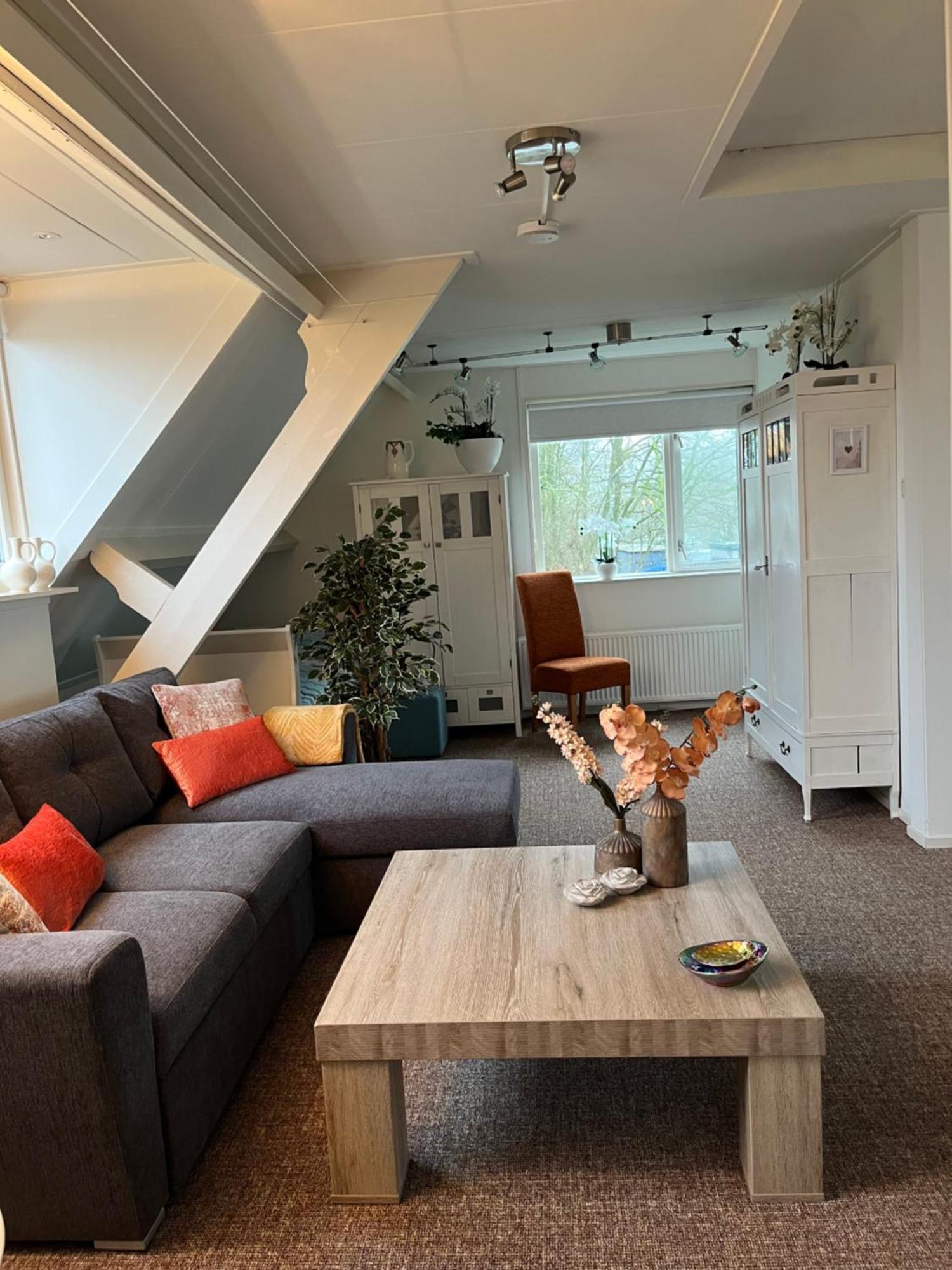B&B Dol - Fijn Benningbroek Buitenkant foto